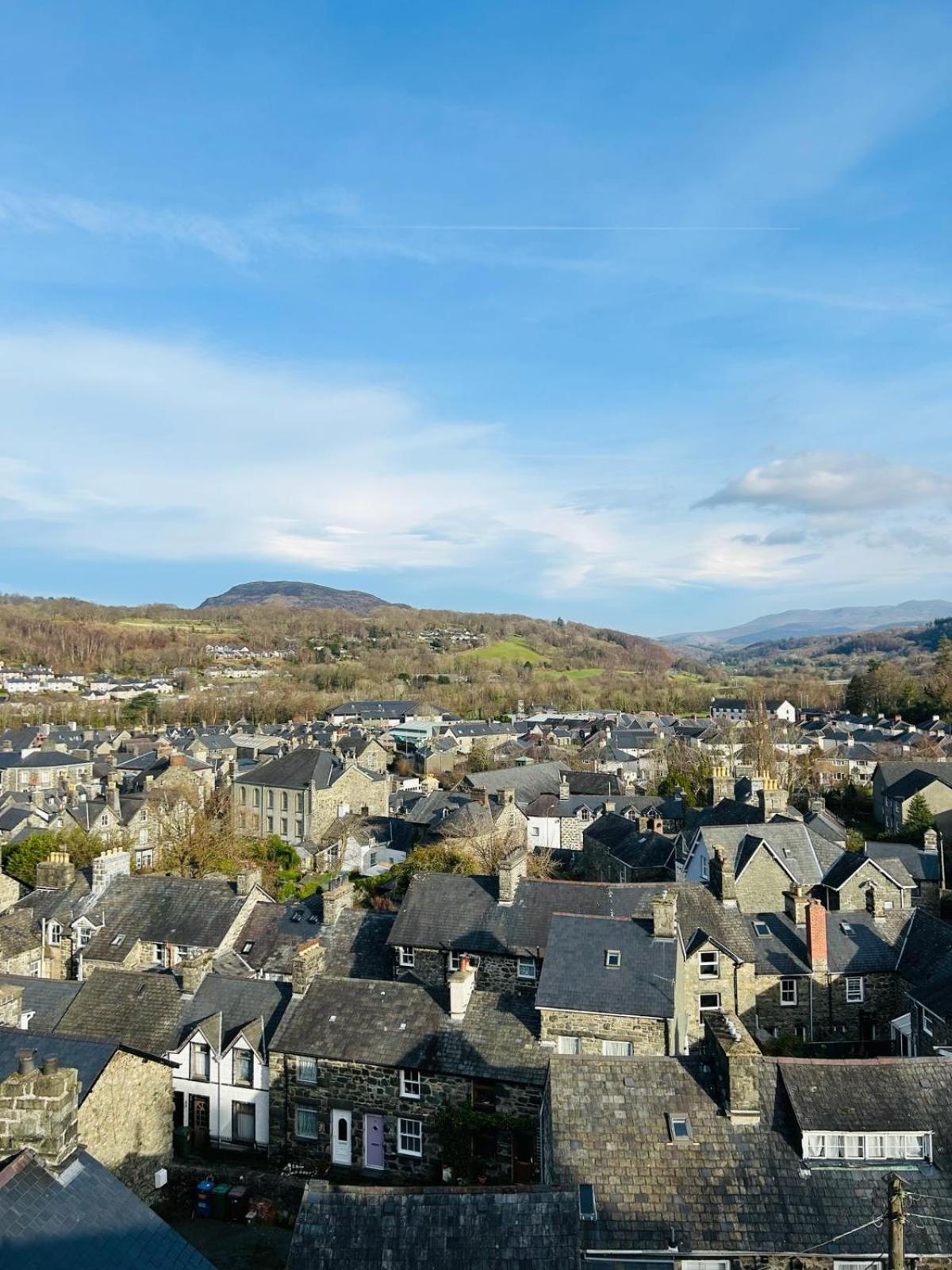 Dolgellau Grand Heights Apt Exterior photo